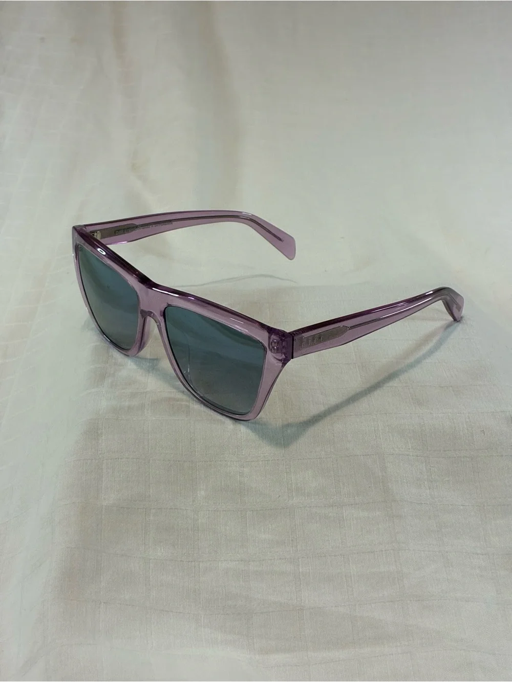 Diff Eyewear Lavender Transparent Frame Sunglasses with Gray Lenses